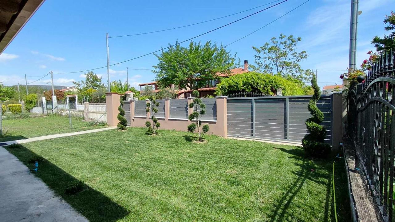 Γιώργος Και Εύα Apartamento Kariani Exterior foto